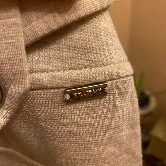 St JOHN CASUAL SKIRT TAN IN COLOR WITH POCKETS SIZE 12 - Picture 10 of 10